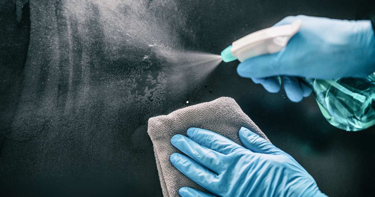 Desinfetante para Casa: como escolher o ideal para limpeza e proteção do seu lar